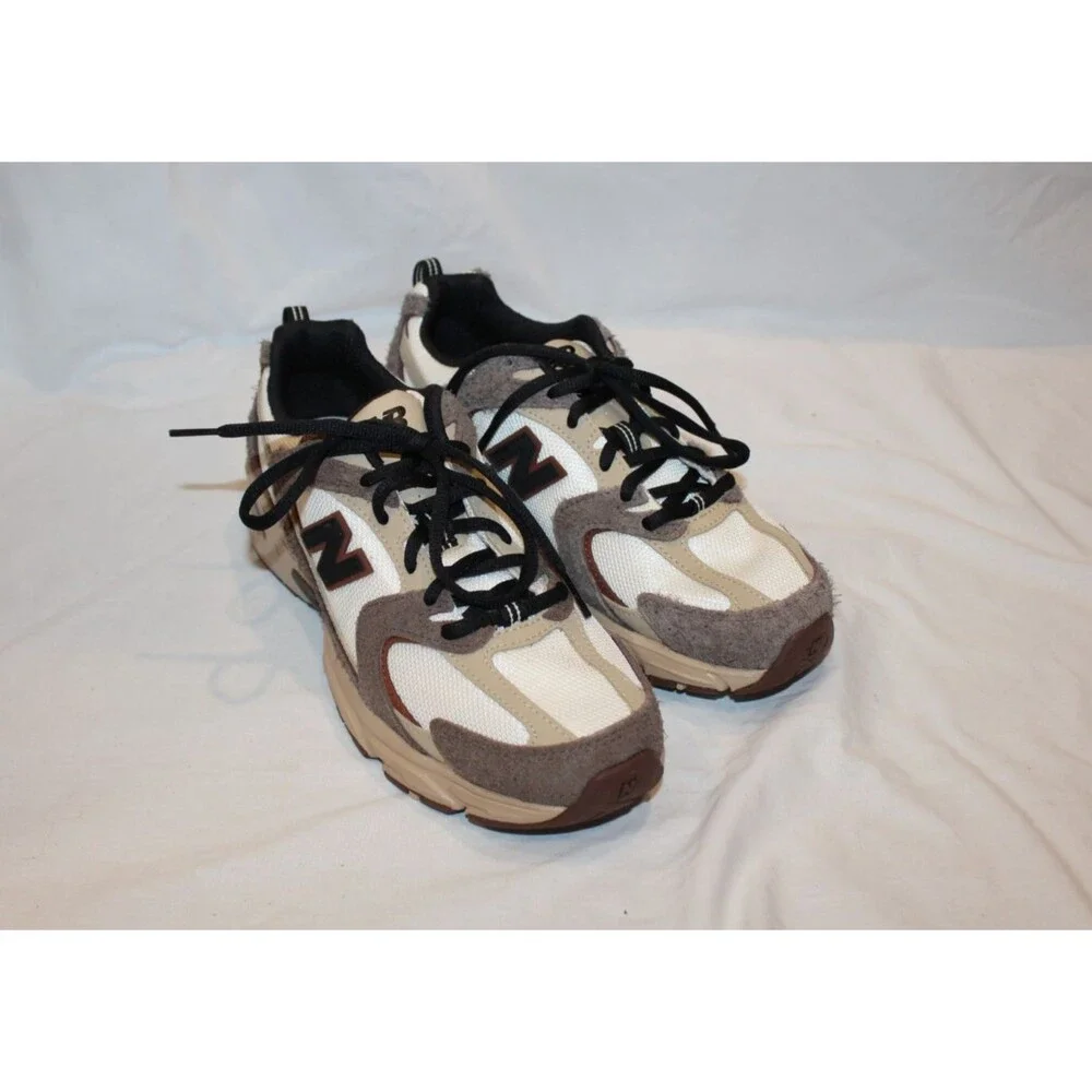 New Balance 530 Women's Athletic Sneakers BROWN BEIGE NIB SZ 8.5